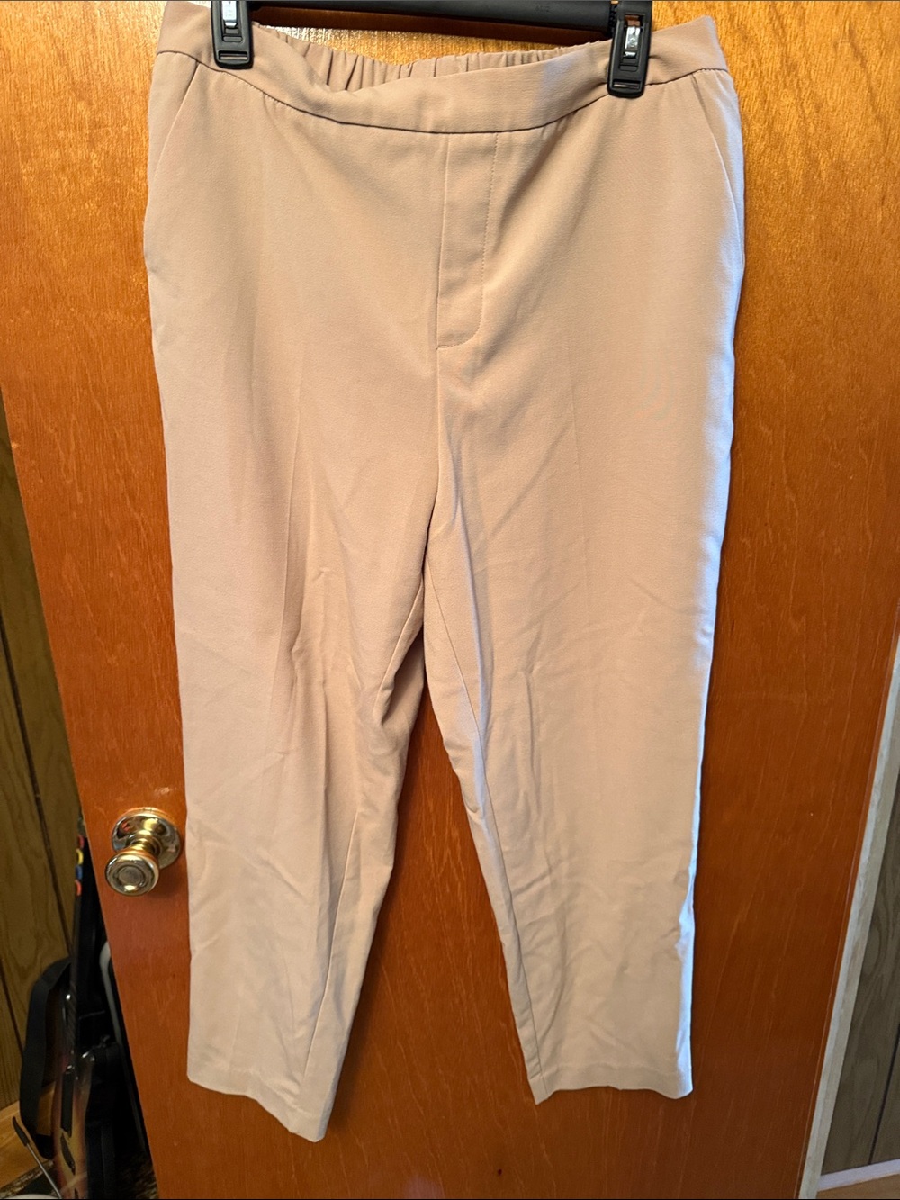 Time and Tru Women's Cropped Pull-On Pants in Taupe